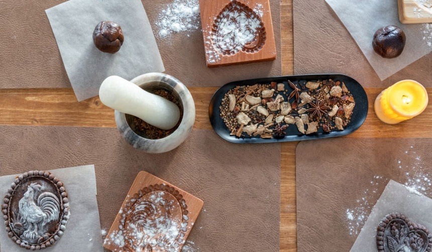 ИСТОРИЯ ПРЯНИКОВ И ПРЯНОСТЕЙ ИСТОРИЯ ПРЯНИКОВ И ПРЯНОСТЕЙ